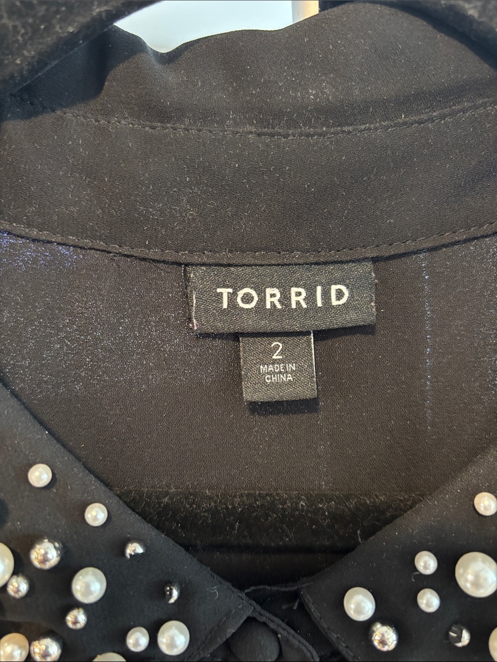 torrid Black Pearl-Embellished Collar Sheer Button-Up Blouse Like New - Picture 2 of 6